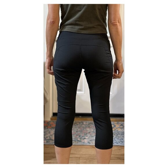 Kuhl black capri hiking tights, medium, great used condition - Picture 2 of 15